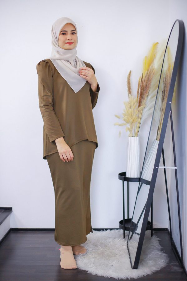 Amelie Set - Walnut - Image 2