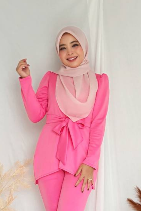 Amelie Top - Barbie Pink - Image 2