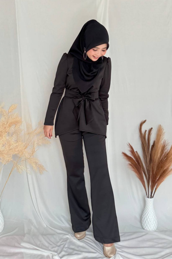 Amelie Pant Set - Raven - Image 2